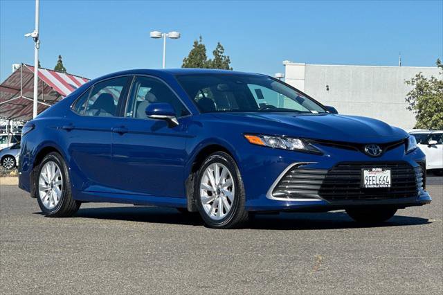 Certified 2023 Toyota Camry LE w/ Convenience Package image 5