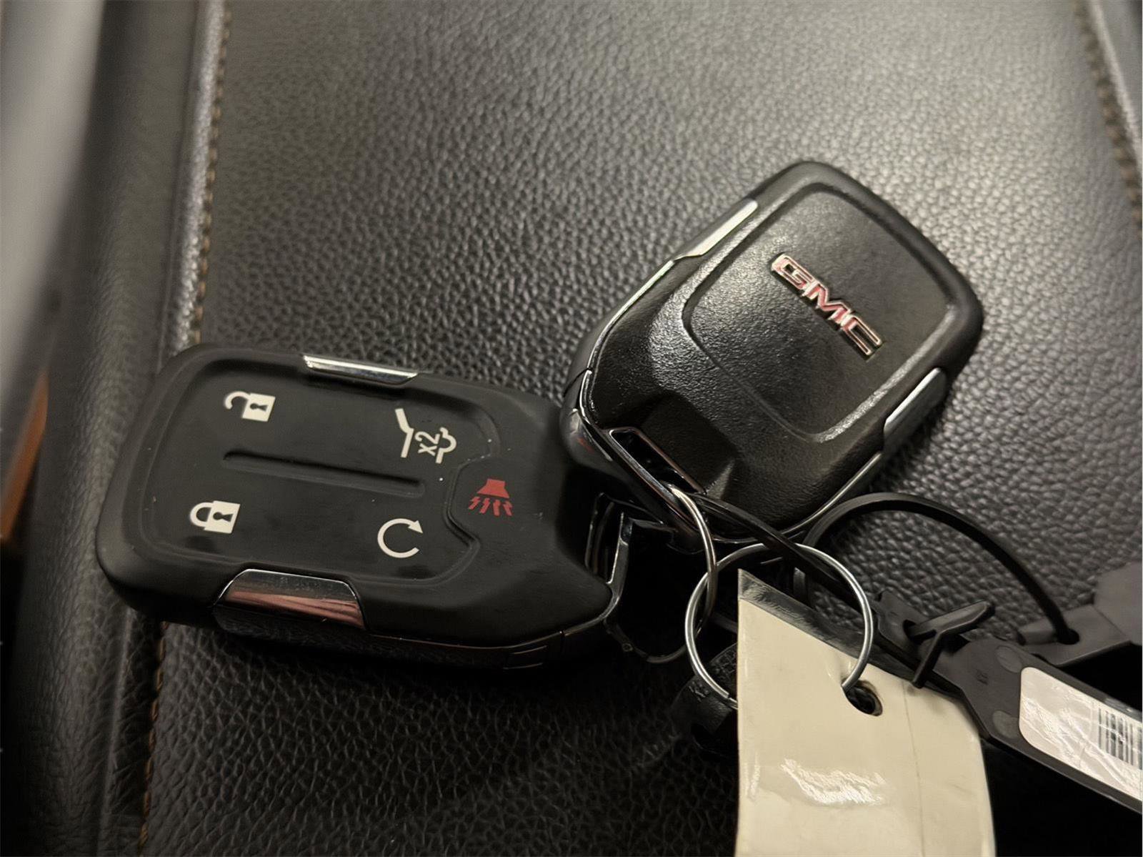 Certified 2023 GMC Acadia AT4 w/ LPO, Floor Liner Package image 48