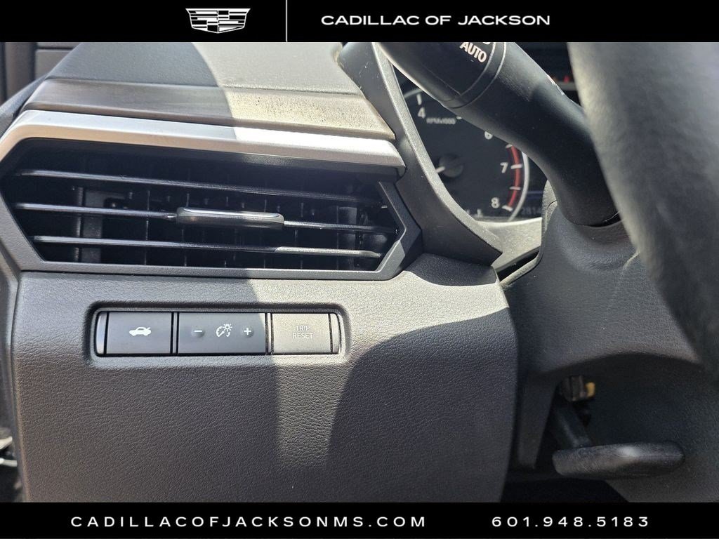 Used 2025 Nissan Altima 2.5 SV FWD image 19