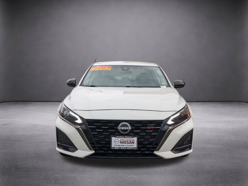 Used 2024 Nissan Altima 2.5 SR FWD image 10