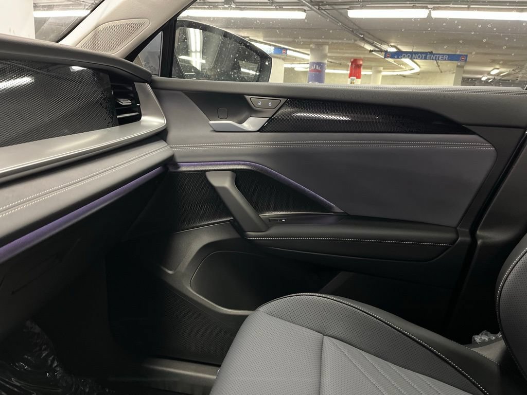 New 2026 Volkswagen Tiguan SE AWD/4WD image 31