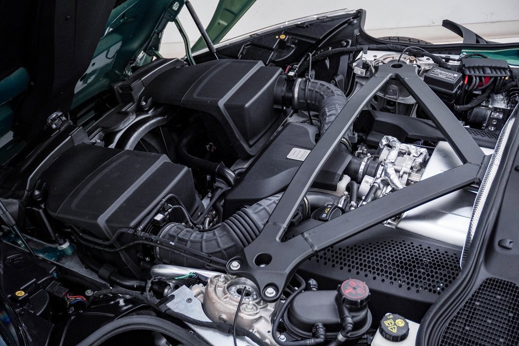 Used 2023 Aston Martin DB11 Volante image 39