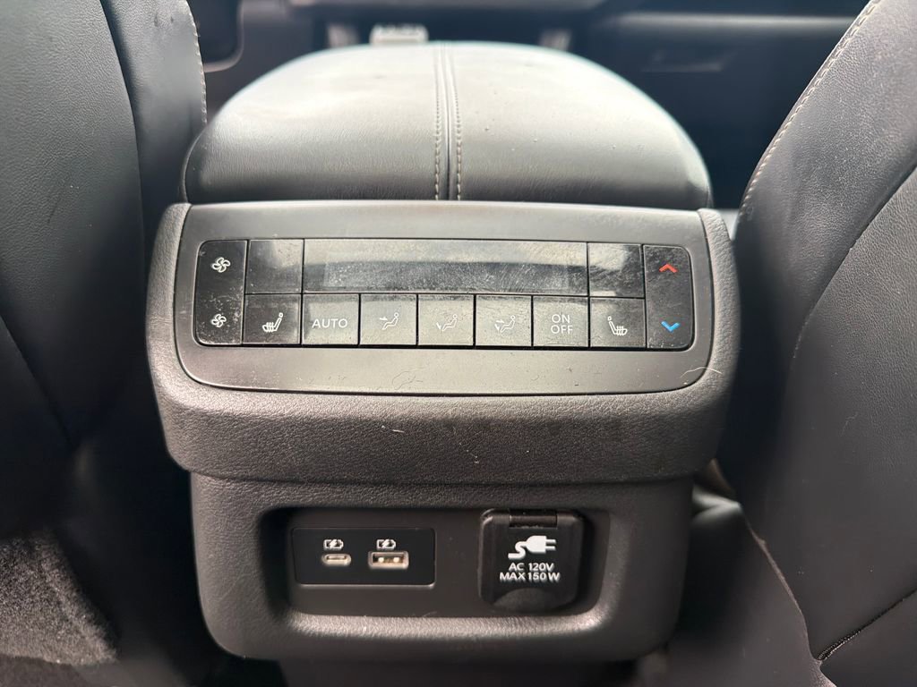 Used 2022 Nissan Pathfinder Platinum w/ Cargo Package image 25