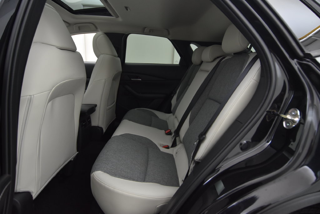 New 2026 MAZDA CX-30 Aire Edition AWD/4WD image 26