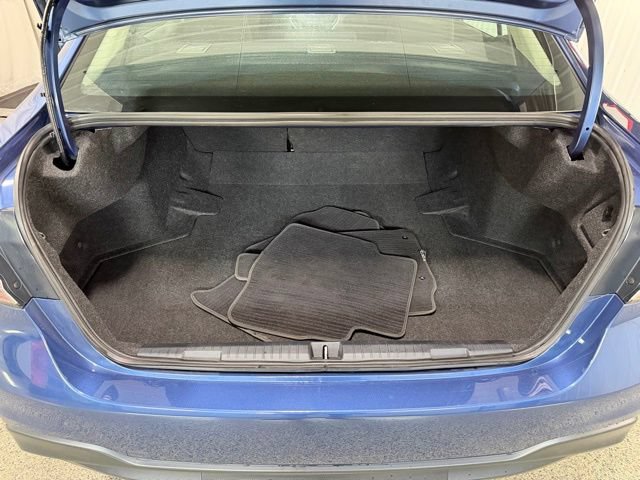 Used 2022 Subaru Legacy AWD/4WD image 9