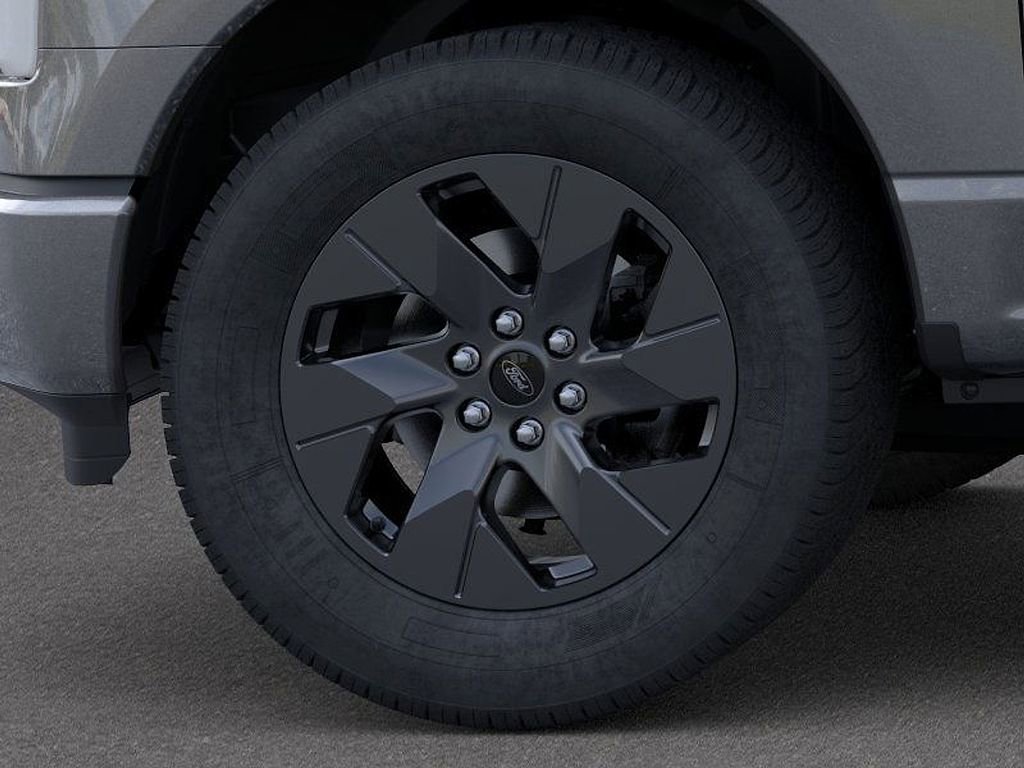 New 2025 Ford F150 Lightning Flash image 19