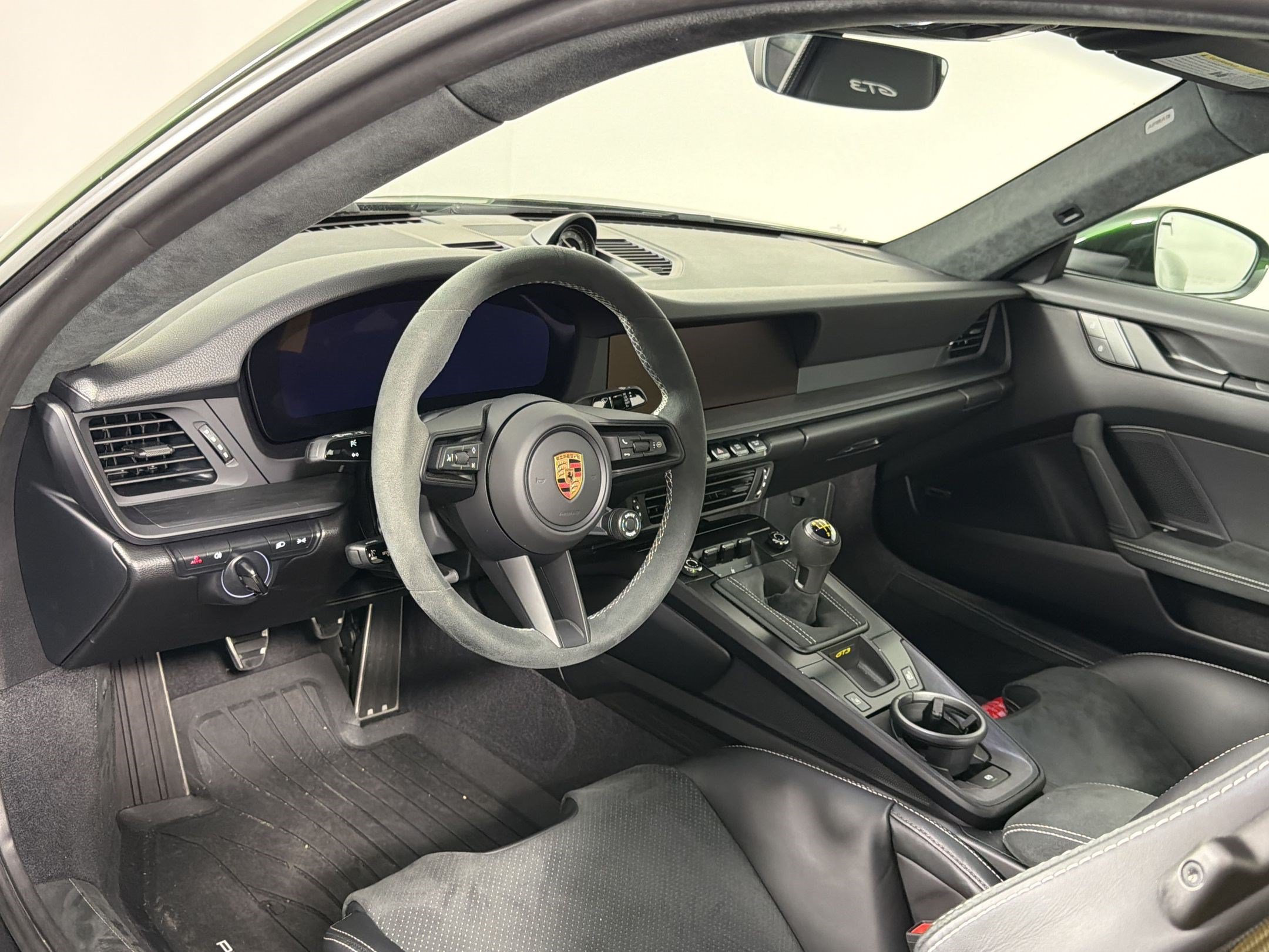 Certified 2026 Porsche 911 GT3 RWD image 4