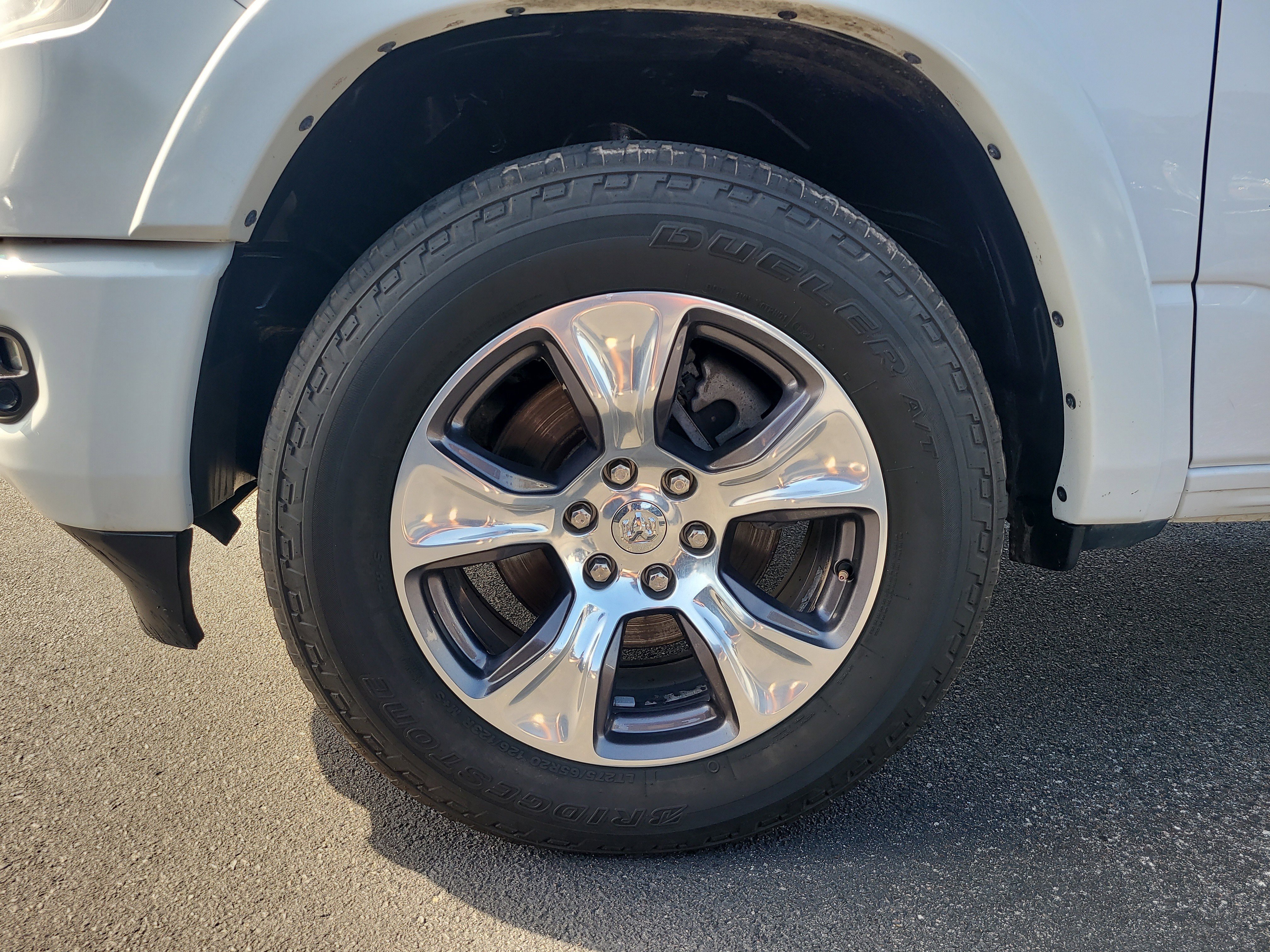 Used 2022 RAM 1500 Laramie w/ Sport Appearance Package image 10