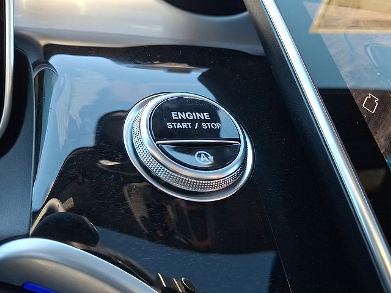 Certified 2026 Mercedes-Benz GLC 300 4MATIC image 19