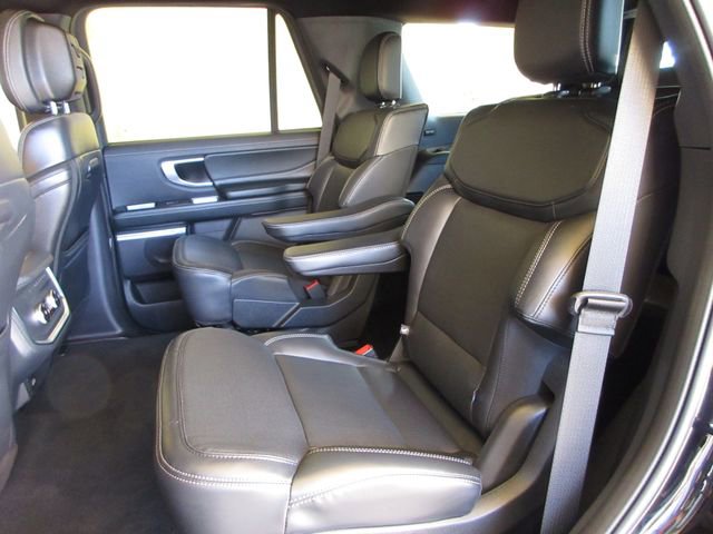 New 2026 Ford Expedition Platinum AWD/4WD image 23