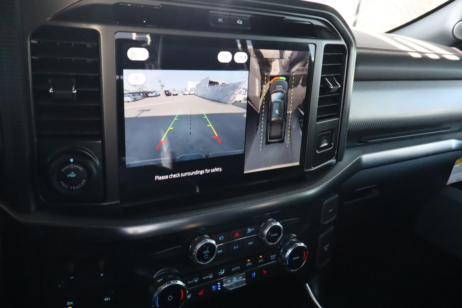 Used 2025 Ford F150 Raptor AWD/4WD image 27