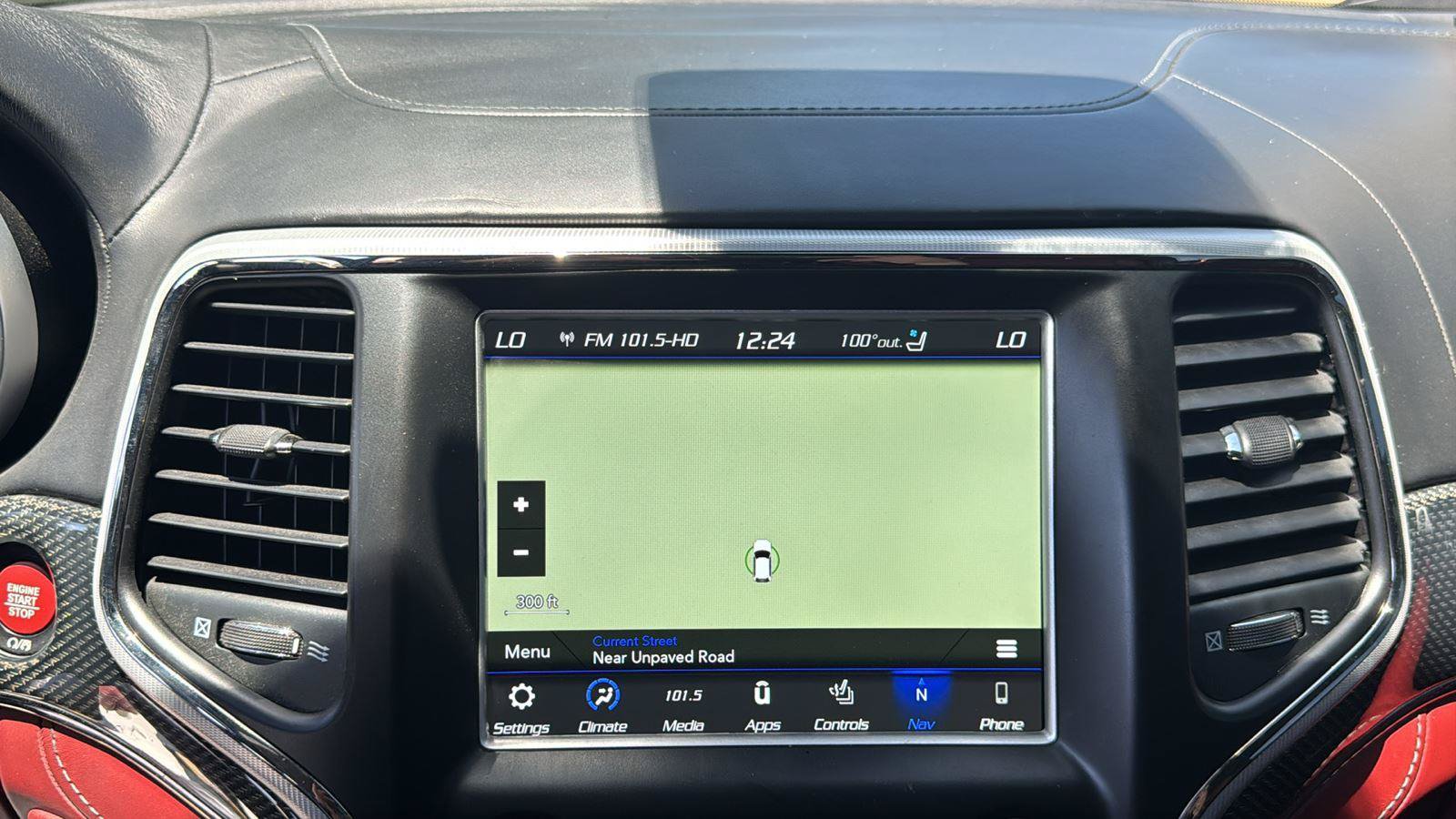 Used 2018 Jeep Grand Cherokee Trackhawk AWD/4WD image 16