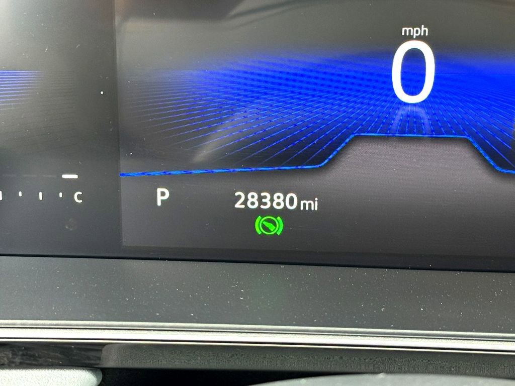 Certified 2025 Volkswagen Jetta SE image 19