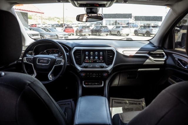 Used 2023 GMC Acadia SLE w/ Driver Convenience Package FWD image 13