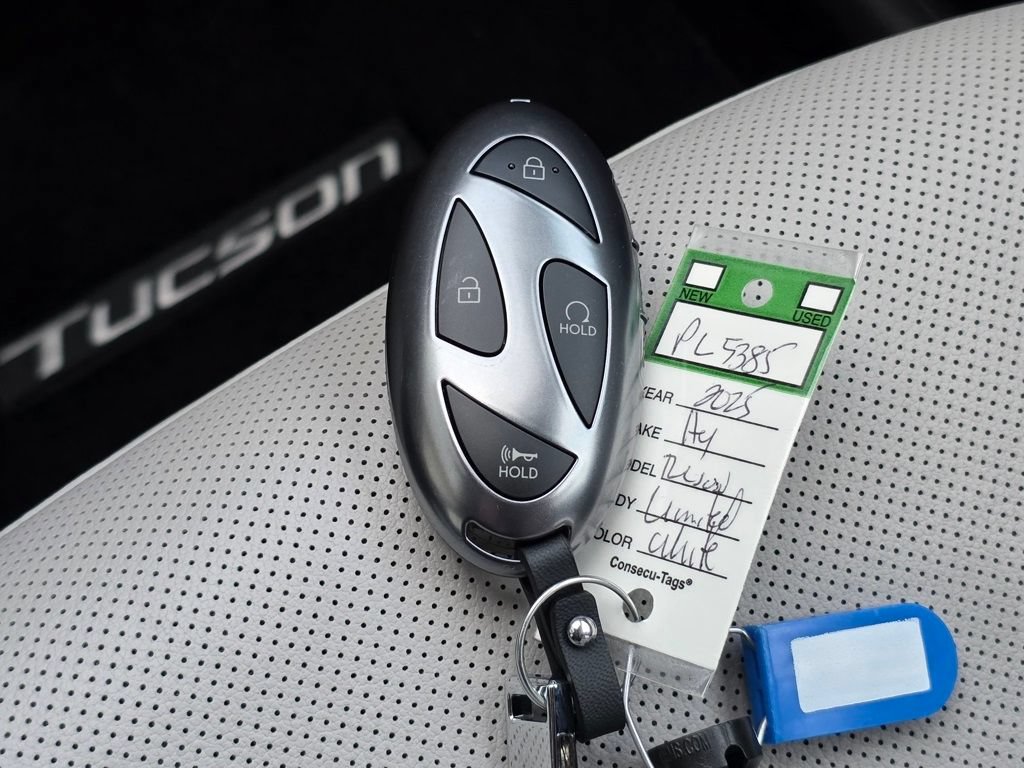 New 2025 Hyundai Tucson Limited FWD image 38