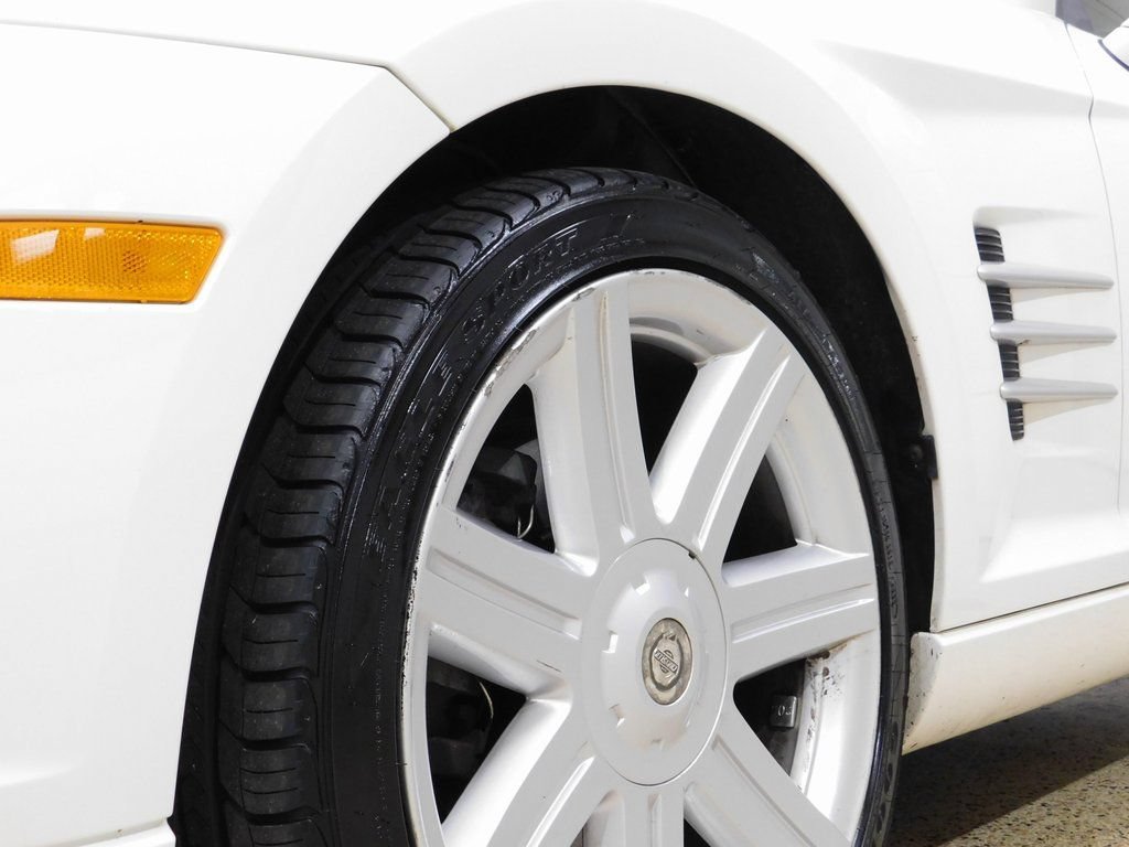 Used 2005 Chrysler Crossfire Limited RWD image 43