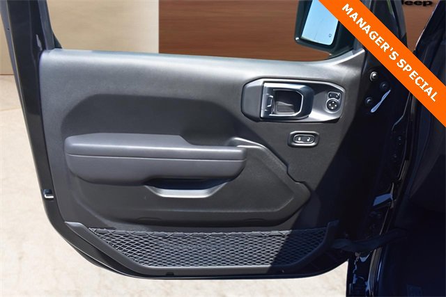 New 2025 Jeep Gladiator Sport image 10