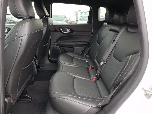 Certified 2022 Jeep Compass High Altitude AWD/4WD image 13