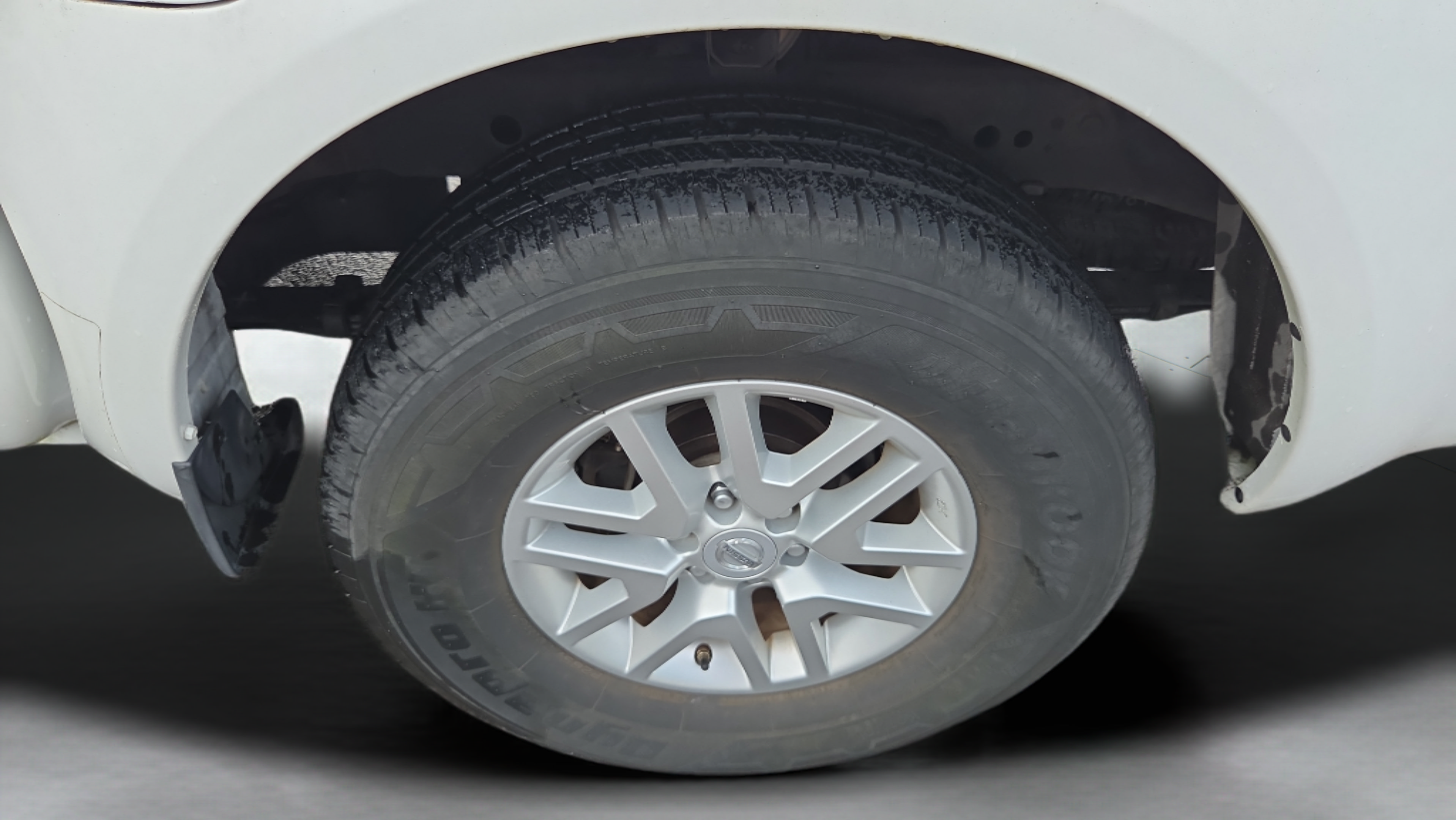 Used 2017 Nissan Frontier SV RWD image 14