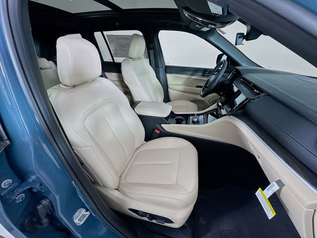 New 2026 Jeep Grand Cherokee Limited image 32