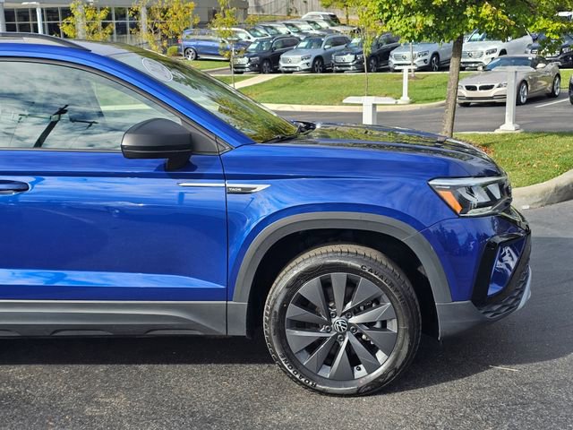 Used 2023 Volkswagen Taos S image 6