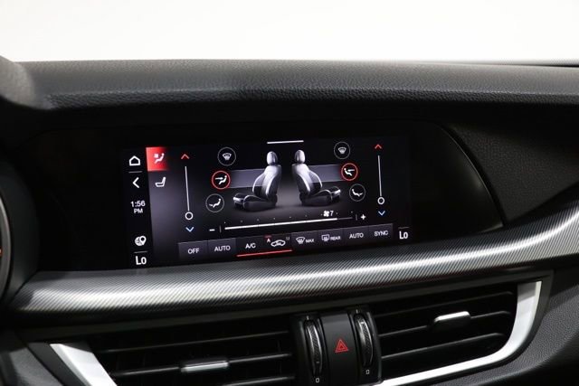 Used 2023 Alfa Romeo Stelvio Veloce AWD/4WD image 24