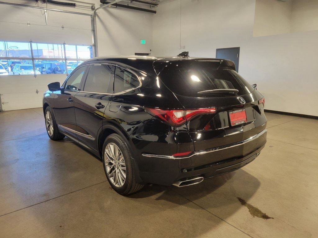 Used 2023 Acura MDX SH-AWD w/ Advance Package image 5