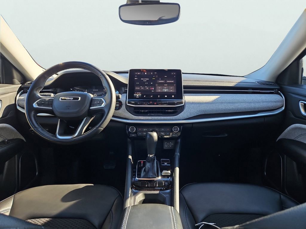 Used 2022 Jeep Compass Latitude w/ Convenience Group image 11