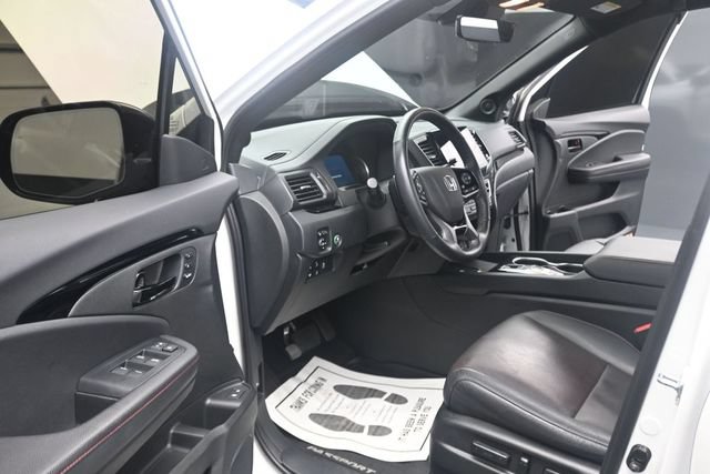Used 2024 Honda Passport Black Edition image 16