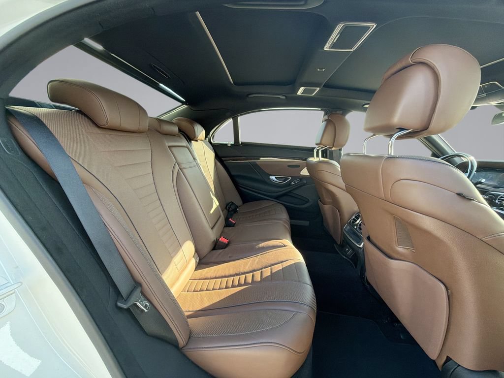 Used 2016 Mercedes-Benz S 550 Sedan image 17
