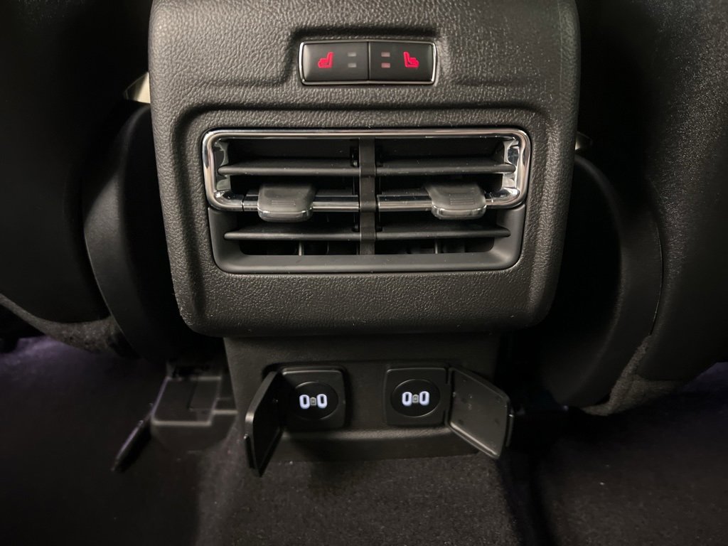 Used 2025 Lincoln Corsair Grand Touring w/ Equipment Group 302A image 32