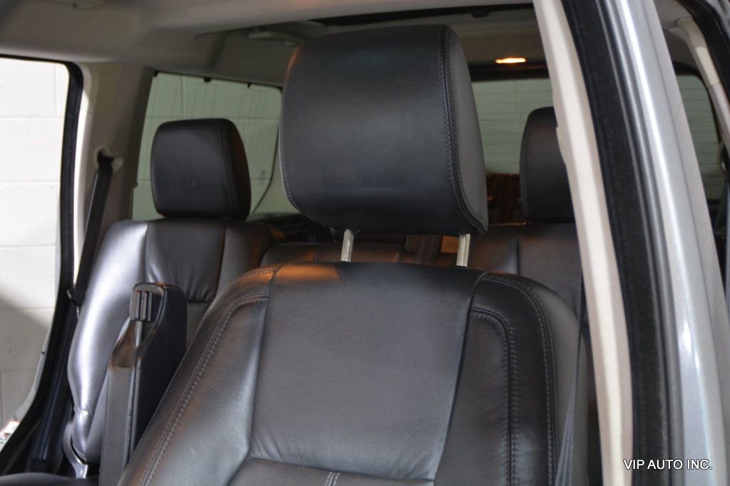 Used 2016 Land Rover LR4 HSE LUX image 11