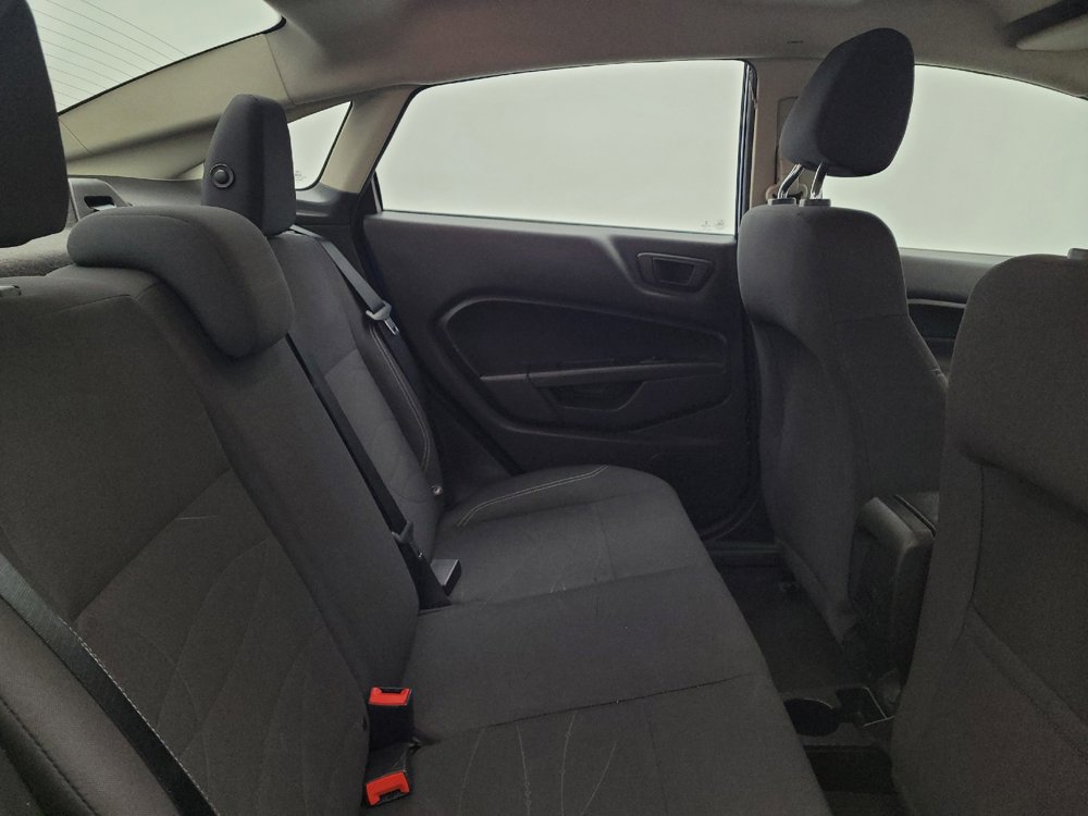 Used 2019 Ford Fiesta SE FWD image 19