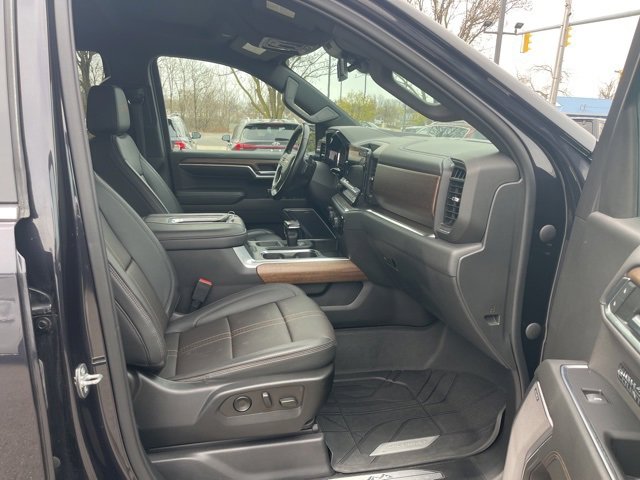 Used 2022 Chevrolet Silverado 1500 High Country image 34