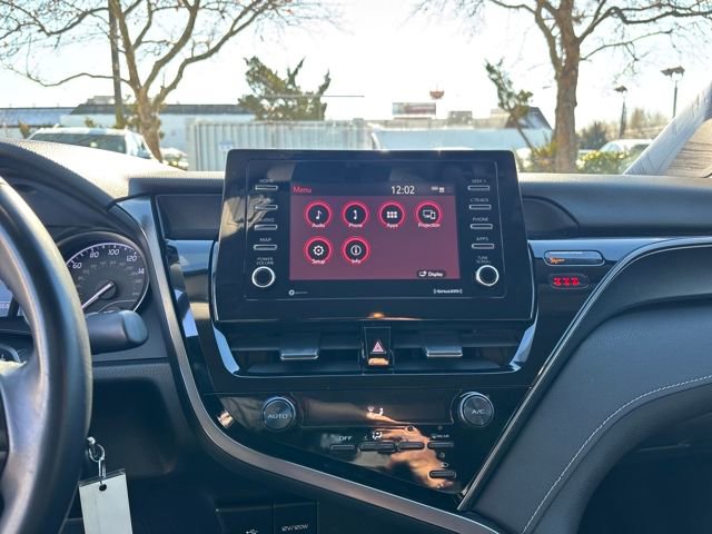 Used 2021 Toyota Camry SE image 20