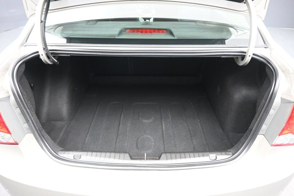 Used 2016 Chevrolet Cruze LT w/ Enhanced Safety Package FWD image 41