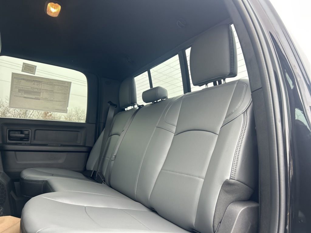 New 2026 RAM 5500 Tradesman AWD/4WD image 10
