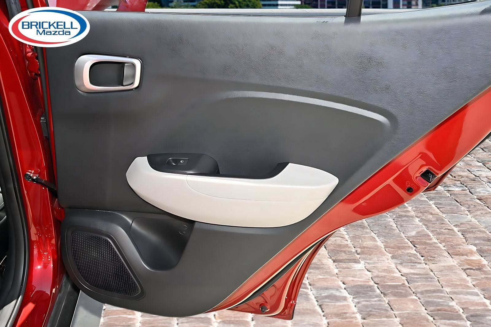 Used 2023 Hyundai Venue SEL FWD image 17