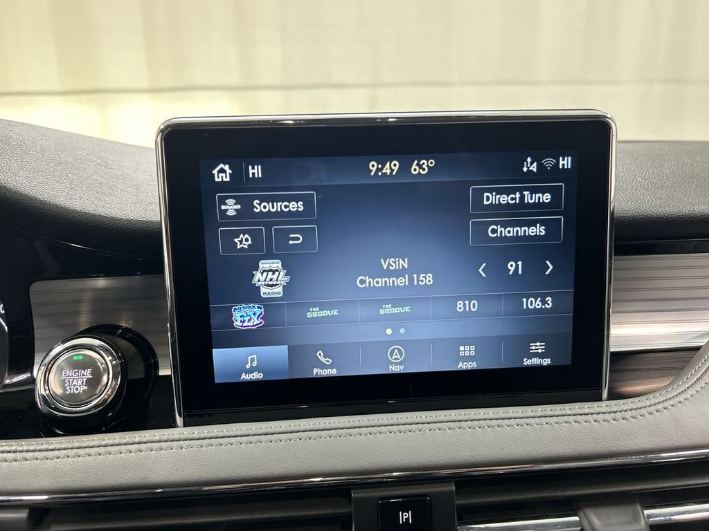 Used 2022 Lincoln Corsair Standard w/ Equipment Group 101A image 14