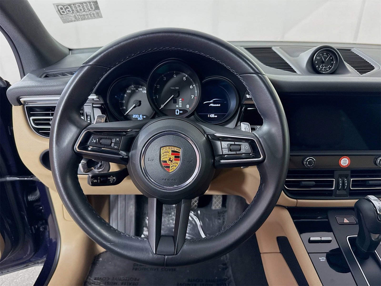Used 2022 Porsche Macan image 12