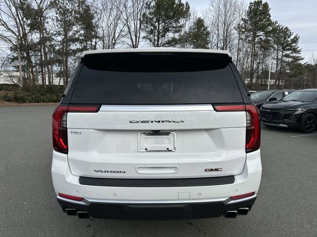 Used 2025 GMC Yukon XL Denali image 4