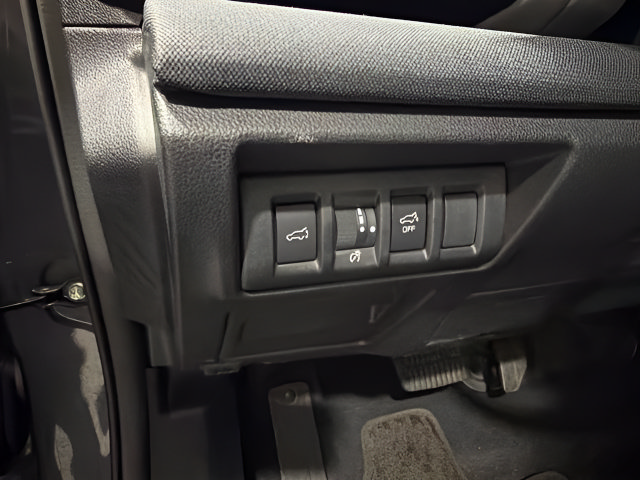 Used 2024 Subaru Outback Premium AWD/4WD image 15