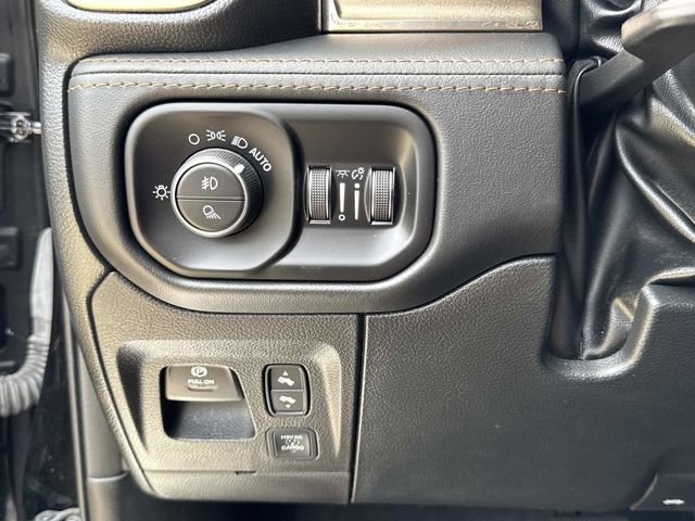 Used 2022 RAM 1500 Limited w/ Trailer Tow Group AWD/4WD image 32