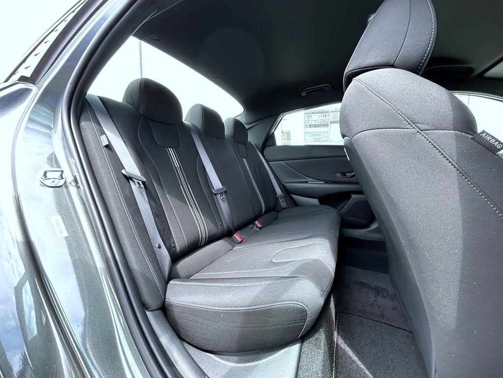New 2026 Hyundai Elantra Sport FWD image 18