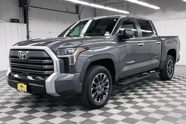 Used 2025 Toyota Tundra Limited image 13