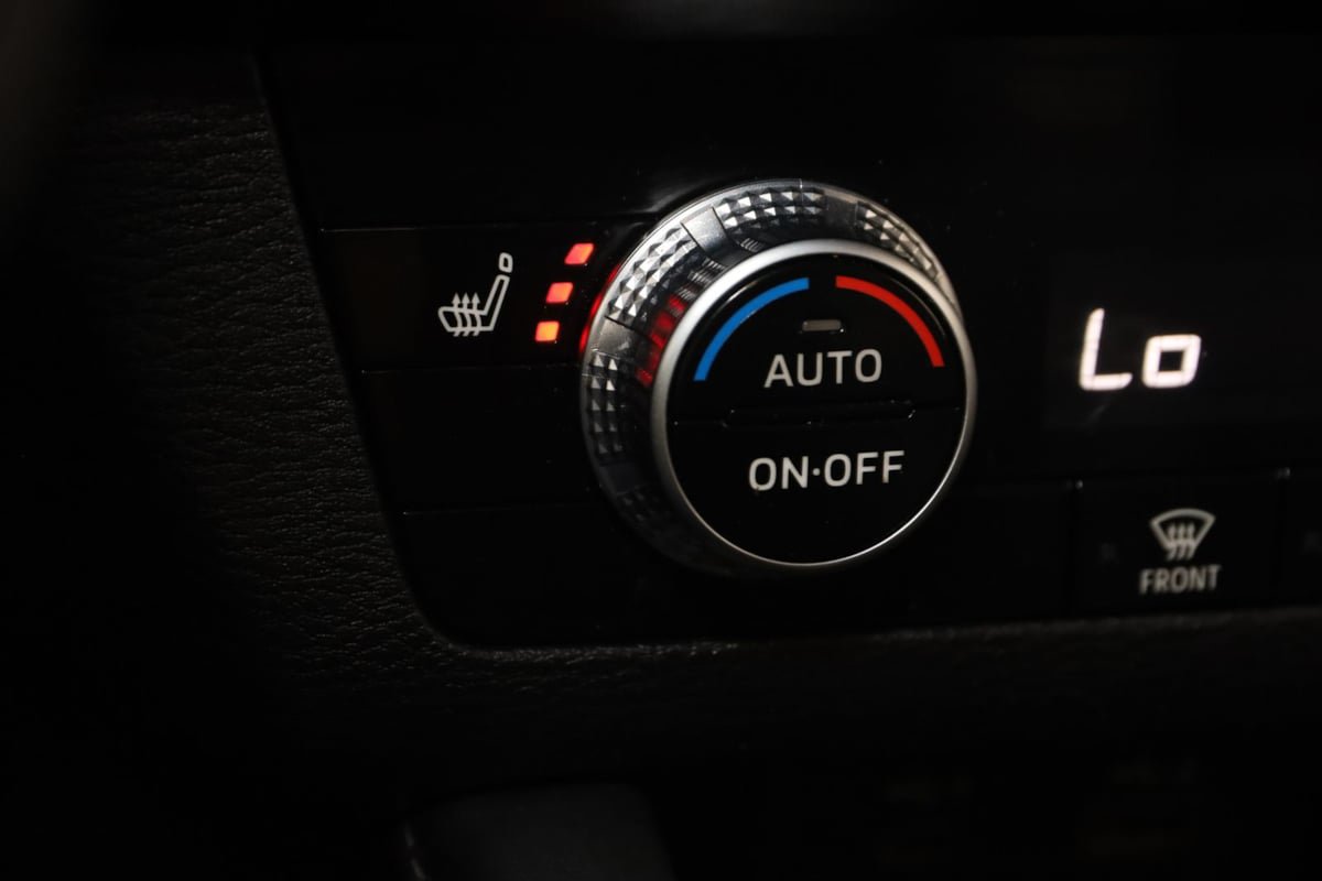 Used 2024 Mitsubishi Outlander Ralliart AWD/4WD image 8