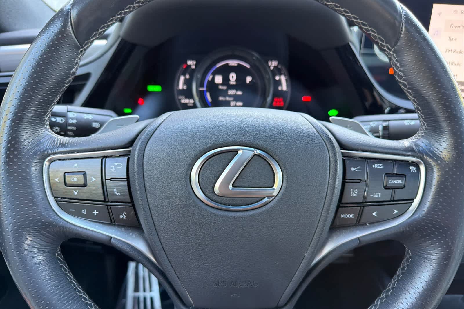 Certified 2023 Lexus ES 300h F Sport w/ Accessory Package (Z2) FWD image 25