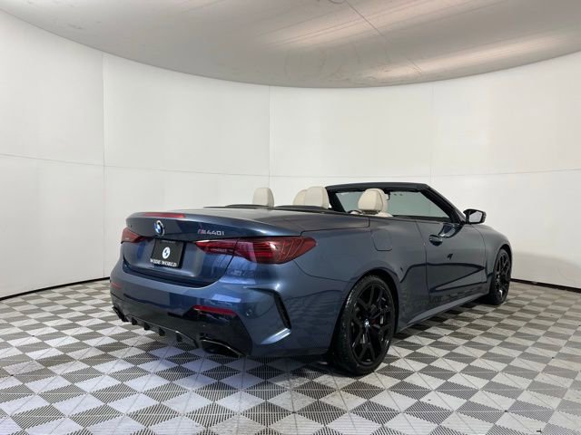 Used 2025 BMW 440i xDrive Convertible w/ Premium Package image 7