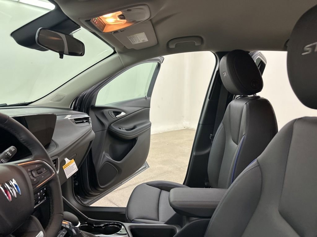 New 2026 Buick Encore GX Sport Touring w/ Comfort Package AWD/4WD image 30