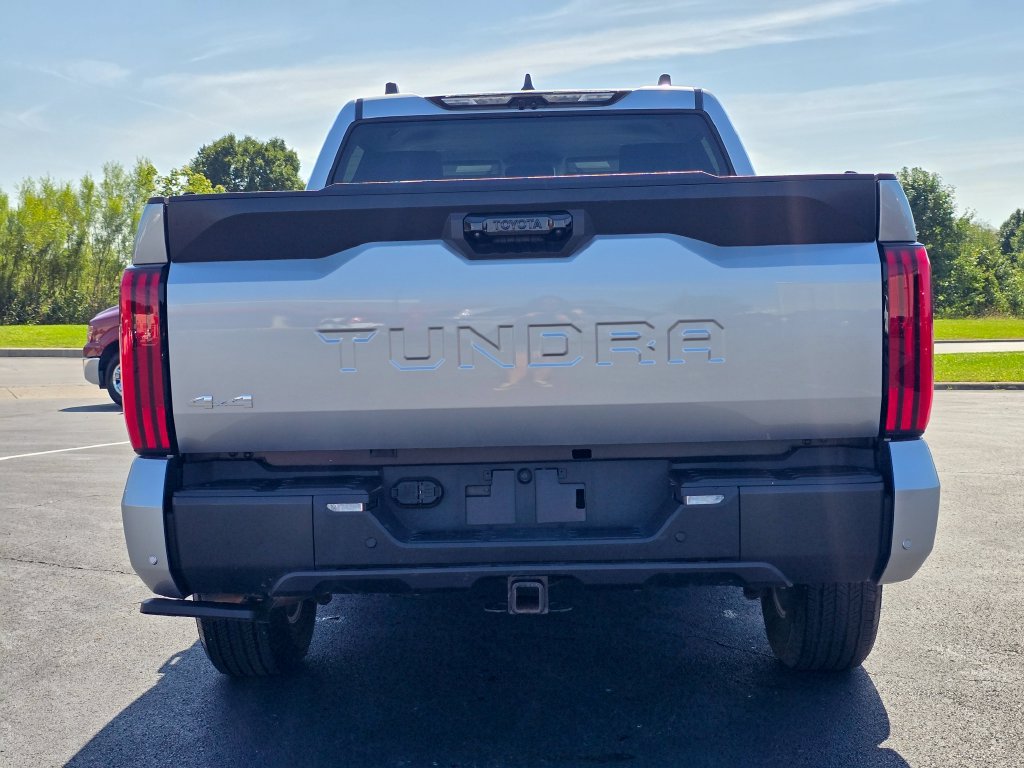 Used 2024 Toyota Tundra SR5 w/ Advanced Technology Package AWD/4WD image 7